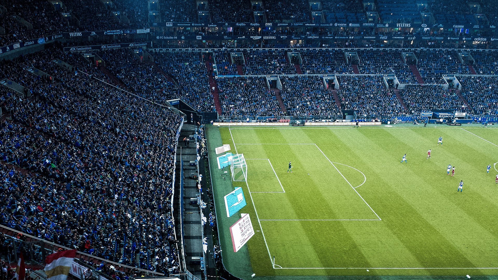 德布劳内状态火热，带领曼城继续领跑