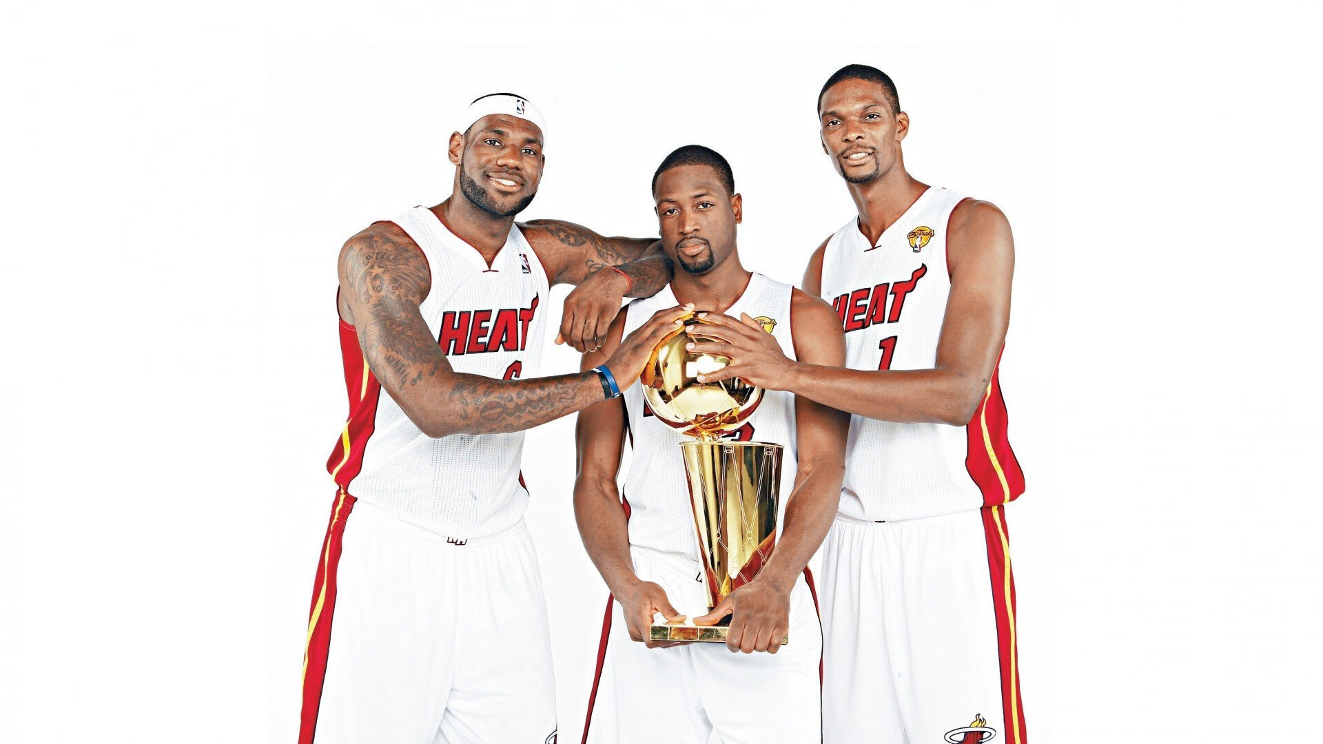 开云中国大陆-火箭发布纪念款球衣纪念退役球星，火箭球衣变迁史